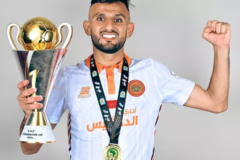 لاعب نهضة بركان: بيراميدز من أقوى فرق القارة.. ونسعى لإكمال الثلاثية التاريخية